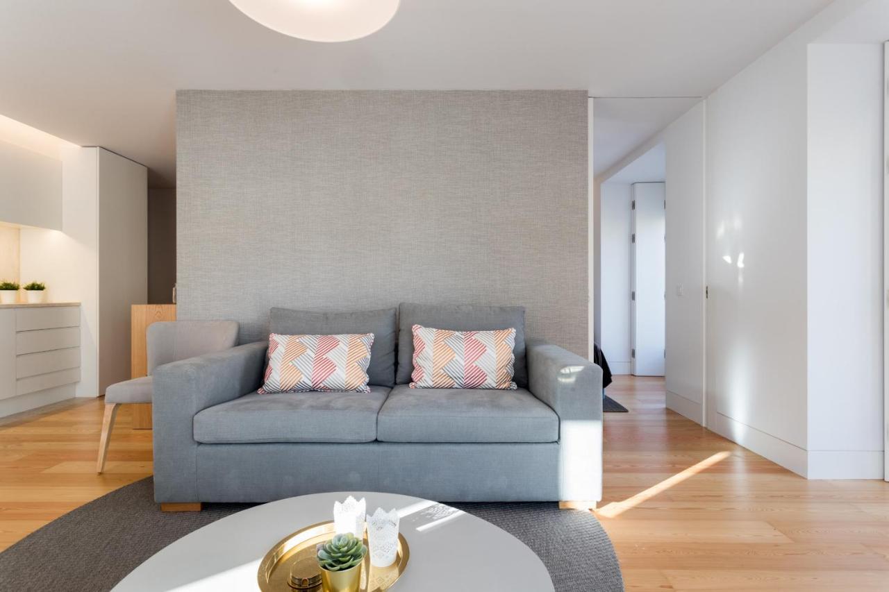 Flh Chiado Elegant Apartment Lissabon Buitenkant foto